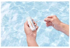 Analizzatore acqua piscina 25 strisce test cloratore di sale Bestway 5