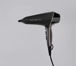 Asciugacapelli Remington Proluxe Black 2400W con ionizzatore