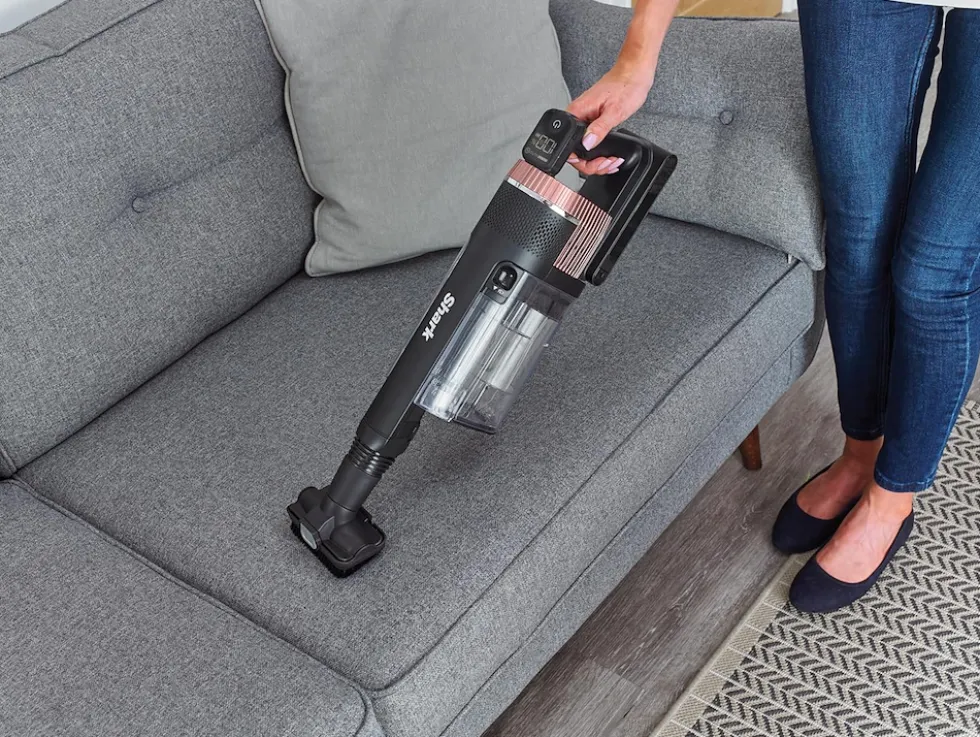 Aspirapolvere senza fili Shark Stratos IZ400EU con tecnologia Clean Sense IQ