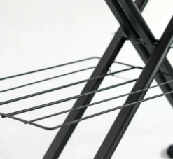 Asse da stiro 122 x 40 cm nero con copriasse bordeaux