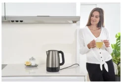 Bollitore elettrico (1,7Lt) Black & Decker BXKE2201E Inox e Black