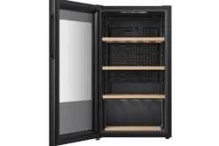 Cantina vino Hisense RW12D4NWG0, 30 bottiglie, ripiani in legno