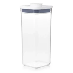 Contenitore ermetico piccolo quadrato Oxo Good Grips Pop 1,6 litri