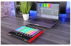 Controller disc jockey Akai 1070006740 APC Mini Mkii Black e Red