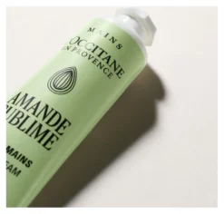Crema mani L'Occitane en Provence Amande sublime