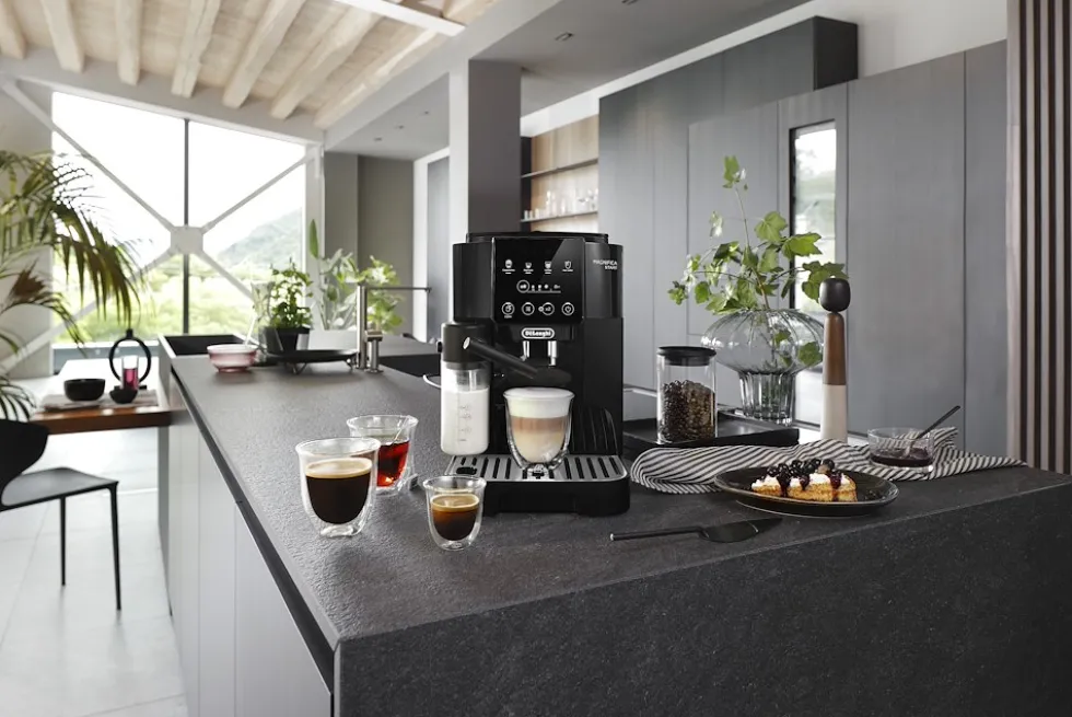De Longhi Macch Caffe Superaut 1450W 15Bar 1.8L Varie Bevande Selez.