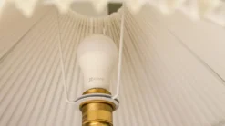 Ezviz Lampadina A Led Wifi Luce Bianca Ine210 Lb1-White