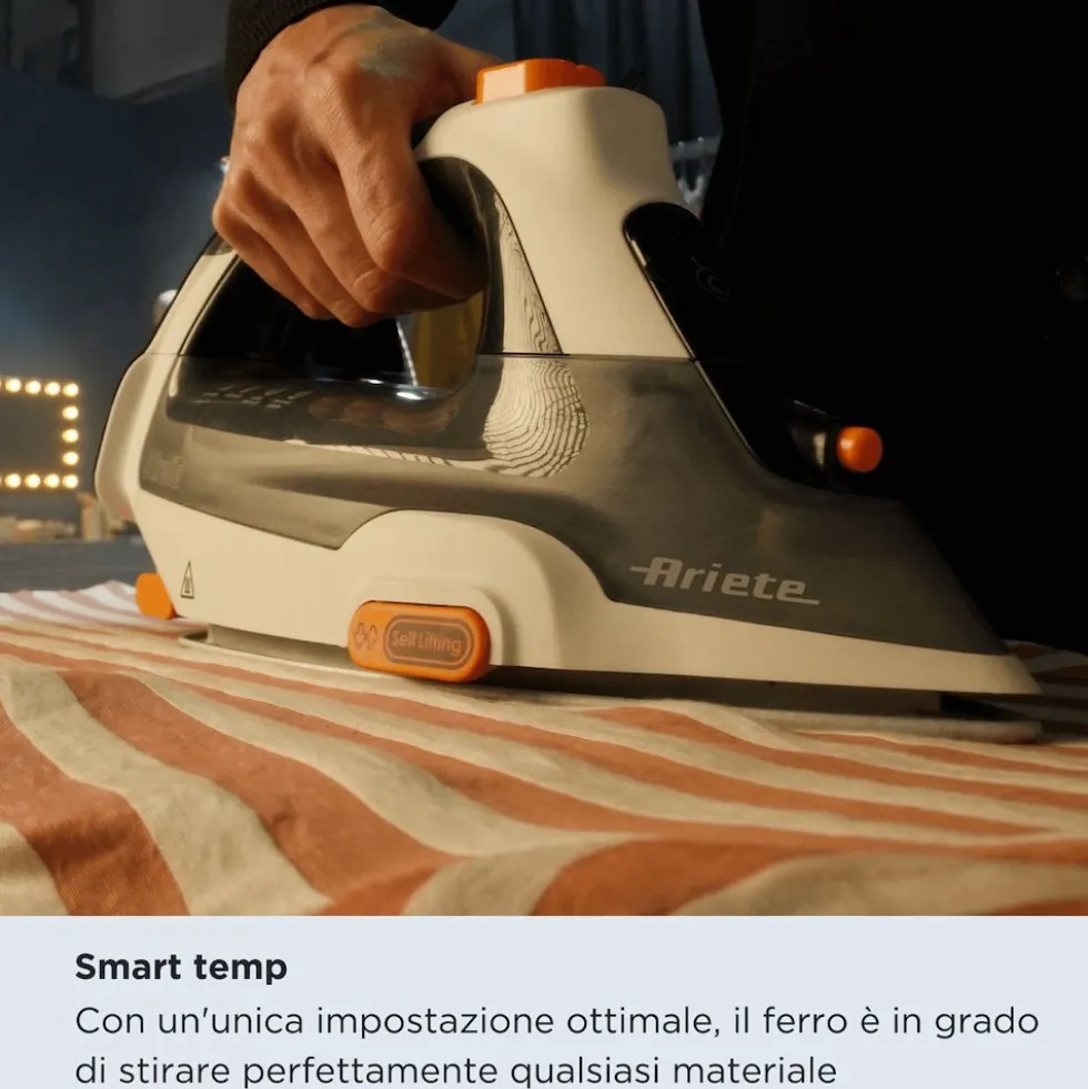 Ferro da stiro a vapore Ariete 6190 Step UP con piedini intelligenti