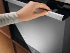 Forno elettrico Electrolux EOF4P46TX2 72L Pirolitico A++