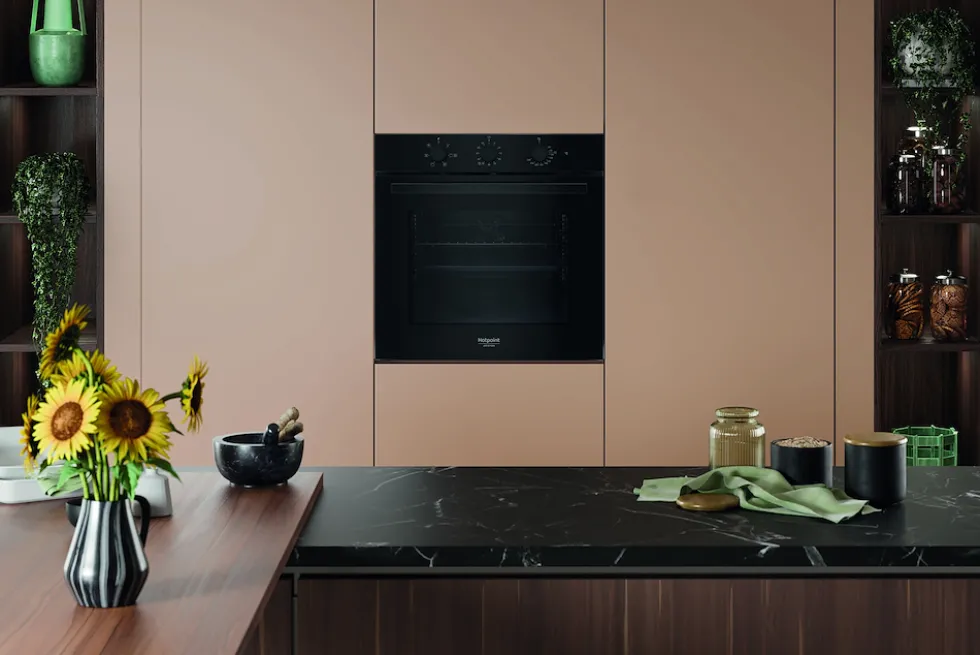 Forno elettrico Hotpoint Ariston HAO435HB multifunzione da 71 litri con pirolisi