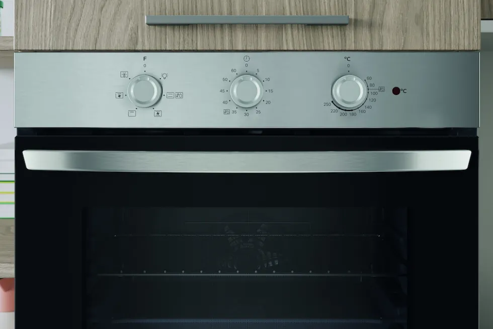 Forno elettrico Indesit IO2350HX multifunzione con Steam&Clean