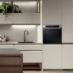 Forno elettrico Samsung NV7B4040VBS/U5 multifunzione con Vapore e WiFi