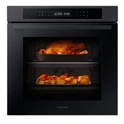 Forno elettrico Samsung Serie 4 NV7B4040VBB da 76 litri con WiFi e Vapore