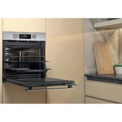 Forno elettrico Whirlpool OMR58HR0X con 8 programmi e funzione Cook3