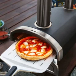 Forno pizza a pellet Ooni Fyra