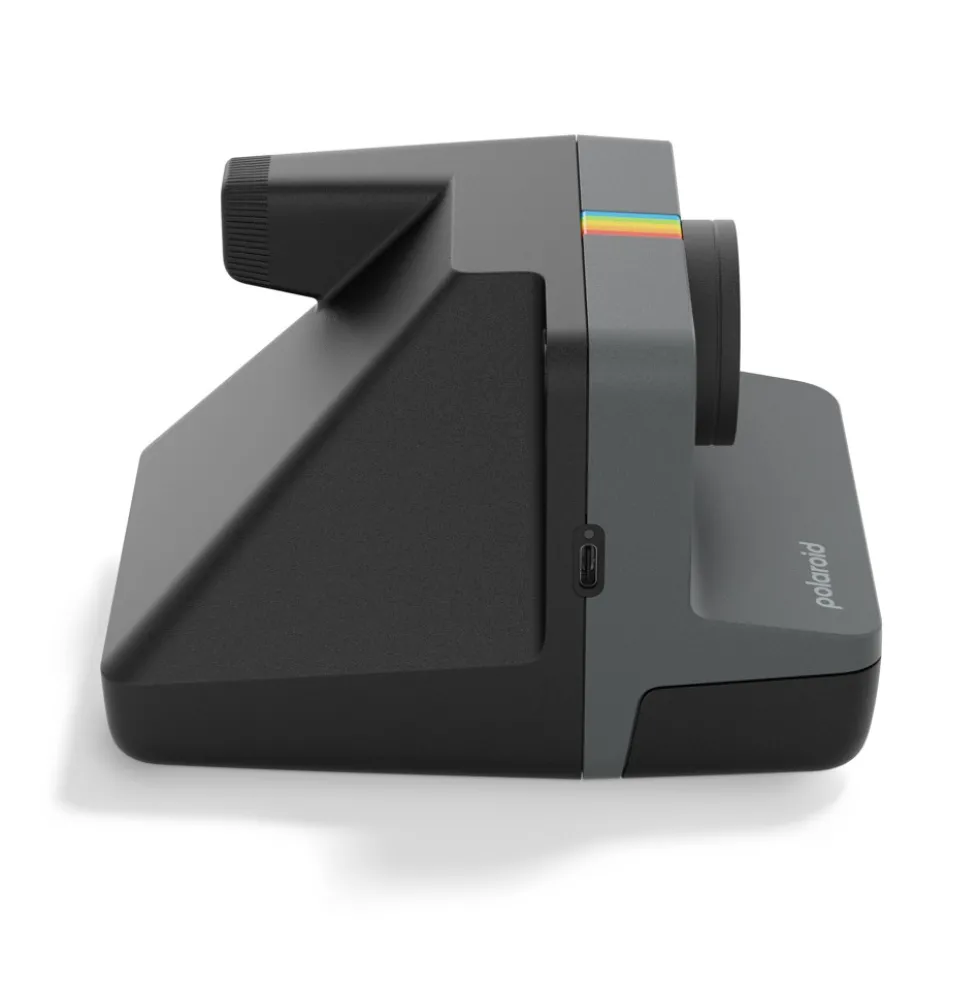 Fotocamera istantanea Polaroid Now Gen 3 con autofocus