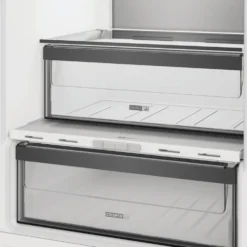 Frigorifero combinato da incasso Whirlpool WHKN3253B4E Total No Frost