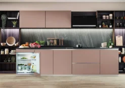 Frigorifero da incasso Hotpoint Ariston HABUL011 144L