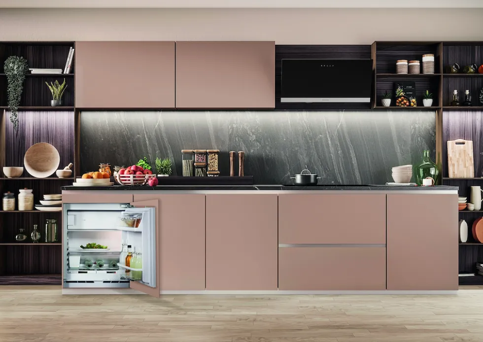 Frigorifero da incasso Hotpoint Ariston HABUF011 126L con raffreddamento statico