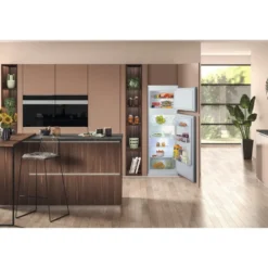Frigorifero da incasso Hotpoint Ariston BDFS 2422 statico 218L classe E