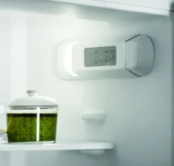 Frigorifero da incasso Indesit S12A1D/I2 statico 209L classe E