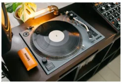 Kit pulizia vinile Lenco TTA 5IN1 Record Cleaning Kit Orange e Black