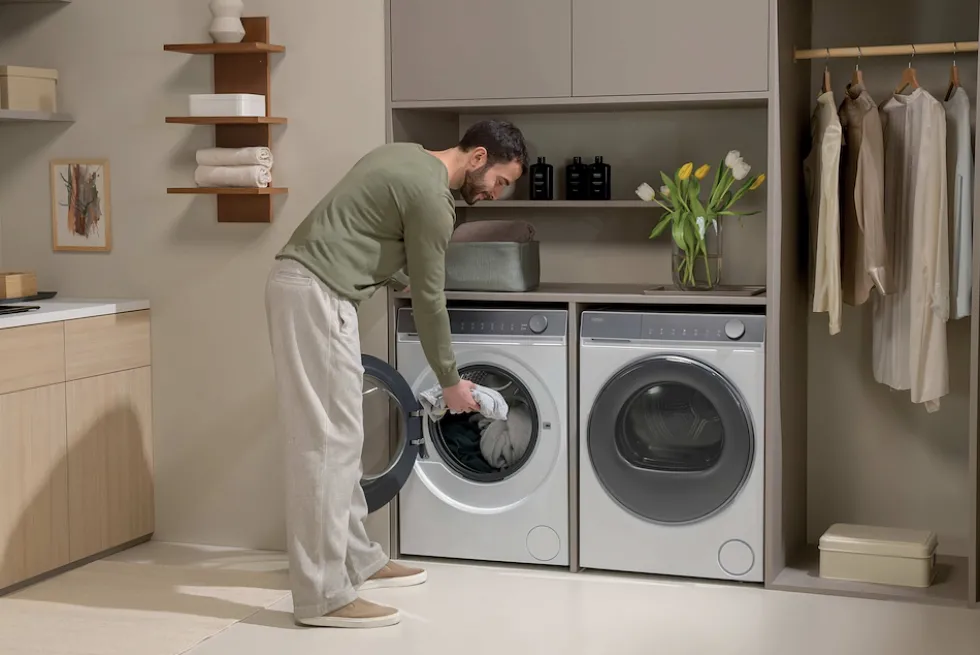 Lavasciuga Haier HW100B14367UIT con carico 10kg e WiFi