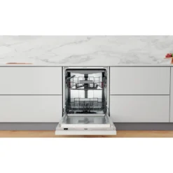 Lavastoviglie da incasso Whirlpool WH4IFC14BN6S con 14 coperti e 44dBA