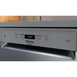 Lavastoviglie Hotpoint Ariston HFC3C41CWX con 14 coperti e 41 dB