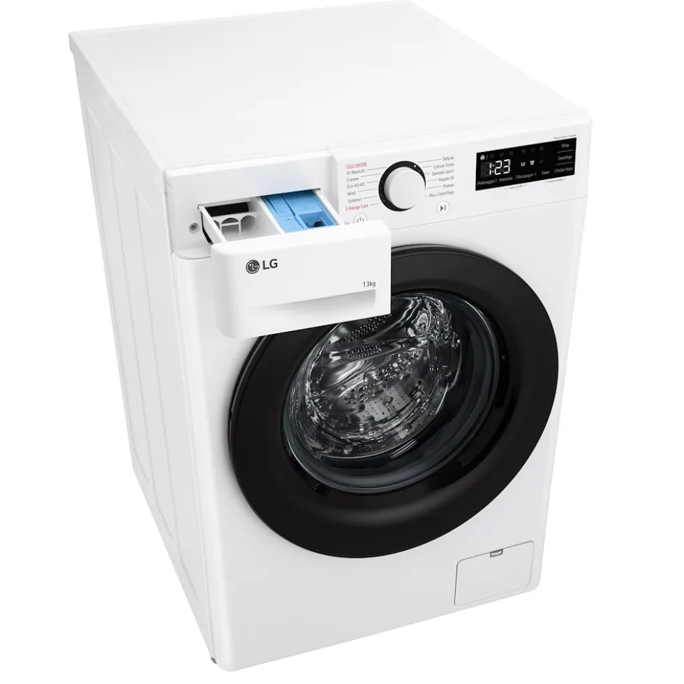 Lavatrice LG Electronics F4R3010NSWW con Intelligenza Artificiale e vapore