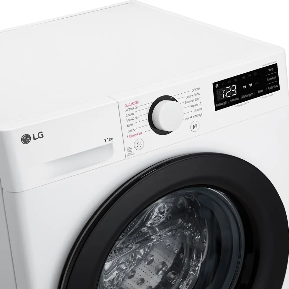Lavatrice LG ELECTRONICS F4R3011NSWB con Intelligenza Artificiale e Vapore