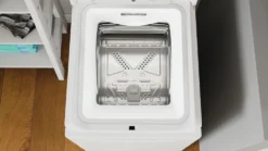 Lavatrici Indesit BTWL60400IT carica dall'alto 6kg 1000 giri