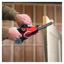 Levigatrice a nastro Black & Decker KA900E modello lima elettrica