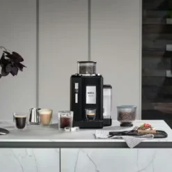 Macchina da caffè automatica De Longhi Rivelia EXAM440.35.B nera