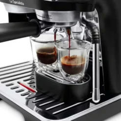 Macchina da caffè espresso manuale La Specialista Arte EC9155.MB