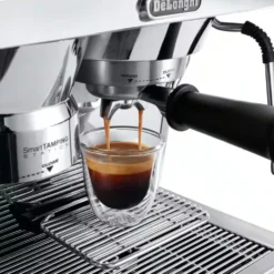 Macchina da caffè espresso manuale La Specialista EC9355.M