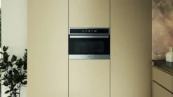 Microonde combinato Whirlpool WMW47HMXI con Crisp Fry da 40 litri