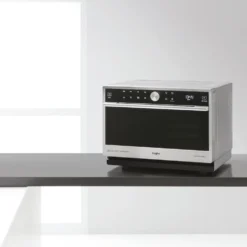 Microonde combinato Whirlpool MWSC9133SX con vapore e tecnologia 6° SENSO