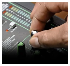 Mixer disc jockey Mackie PROFX6V3 PROFXV3 SERIES Black