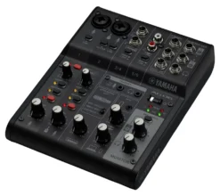 Mixer disc jockey Yamaha CAG06MK2B AG SERIES Black