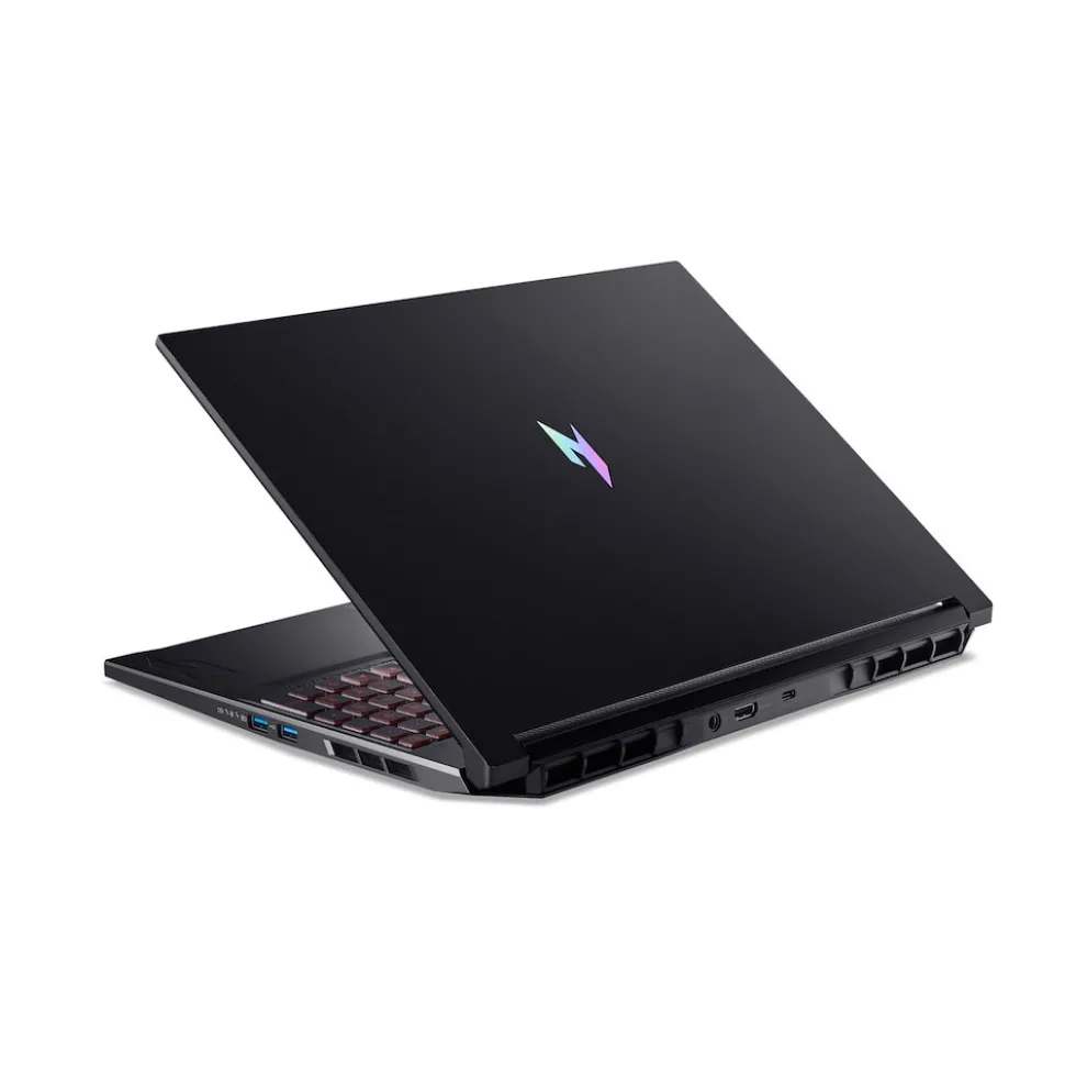 Notebook gaming Acer Nitro V 16 ANV16-42-R47N con RTX 5070