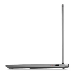 Notebook gaming Lenovo LOQ15IRX11E con Intel Core i7 e RTX 5050