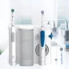 Oral B Spazzolino El. + Idropulsore Oxyjet 8800 Osc/Min 20.000 Puls/Min