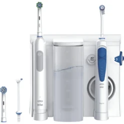 Oral B Spazzolino El. + Idropulsore Oxyjet 8800 Osc/Min 20.000 Puls/Min