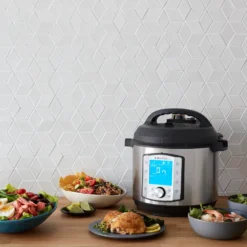 Pentola a pressione elettrica Instant Pot Duo Evo Plus 8 litri