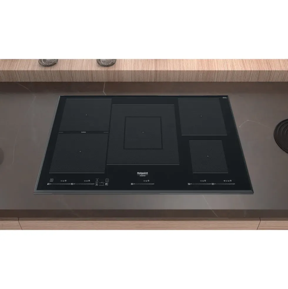 Piano cottura a induzione 5 fuochi Hotpoint HT 1090 BA 90 cm