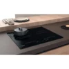 Piano cottura a induzione Hotpoint Ariston HQ5660SNE con Power Management e Booster