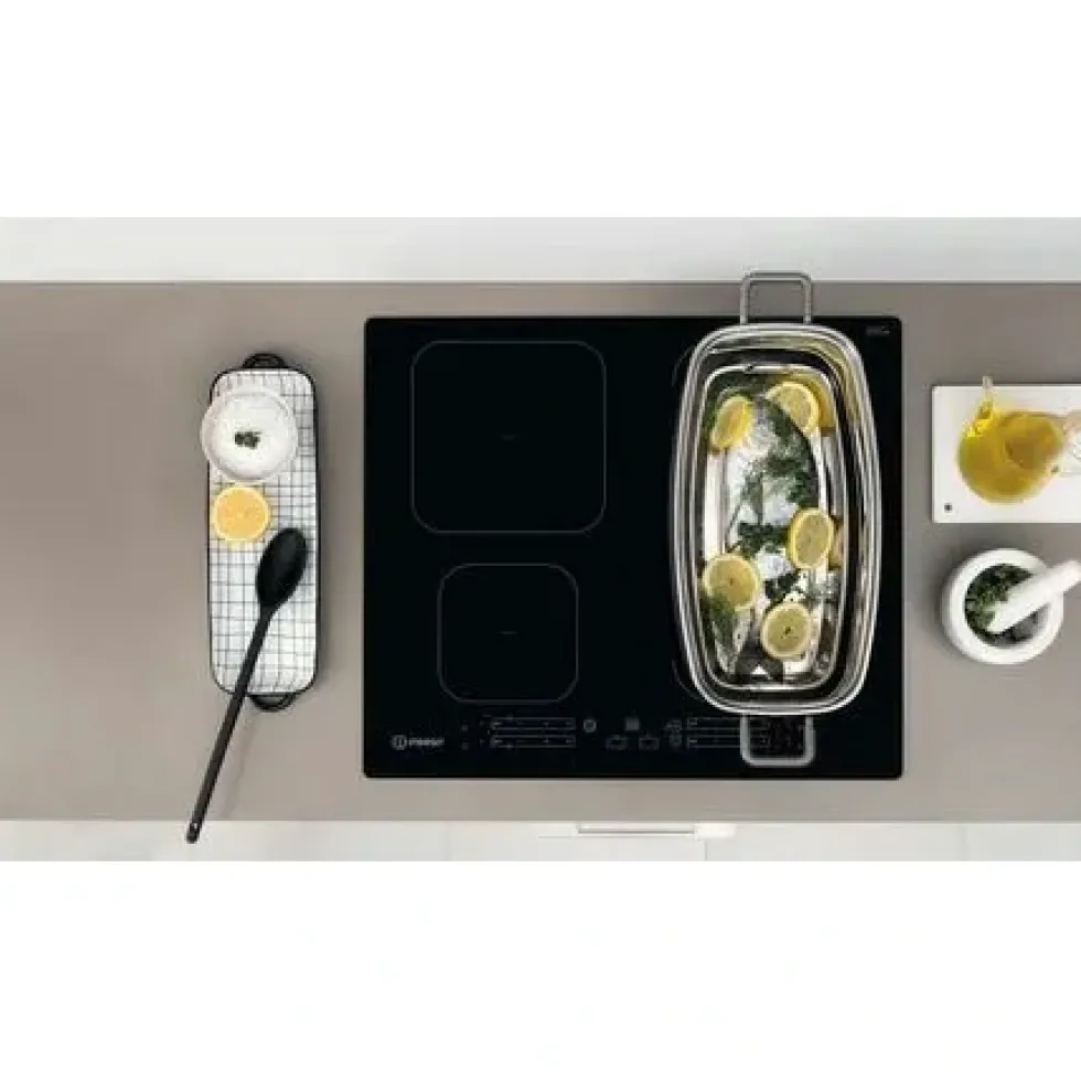 Piano cottura a induzione Indesit IB 65B60 NE 60 cm