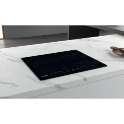 Piano cottura a induzione Whirlpool WLB8160NE con zona flessibile