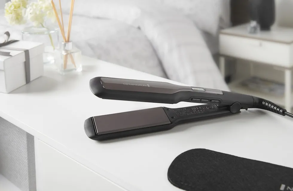 Piastra per capelli Remington Pro Ceramic Extra S5525 con rivestimento in ceramica